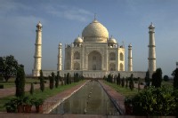 international travel picture of Taj Mahal